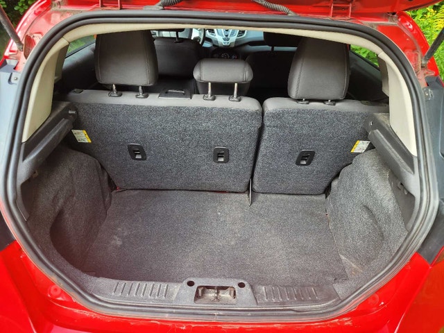 Ford Fiesta 2013 — photo 4