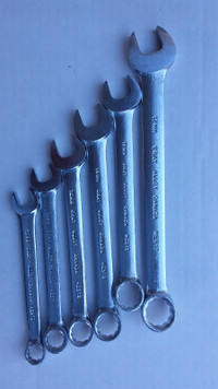 Gray Tools Canada Wrench Set