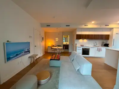 Lease Transfer for a 2 beds 2 baths Condo in Old Montreal