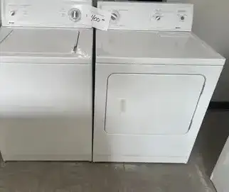 Laveuse sécheuse fonctionne295$ possibilité de livraison , View more