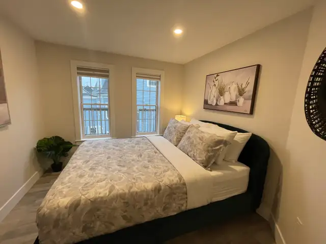 Executive 1-Bedroom Apartment | Private Balcony | Fully Renovate in Long Term Rentals in City of Halifax - Image 8