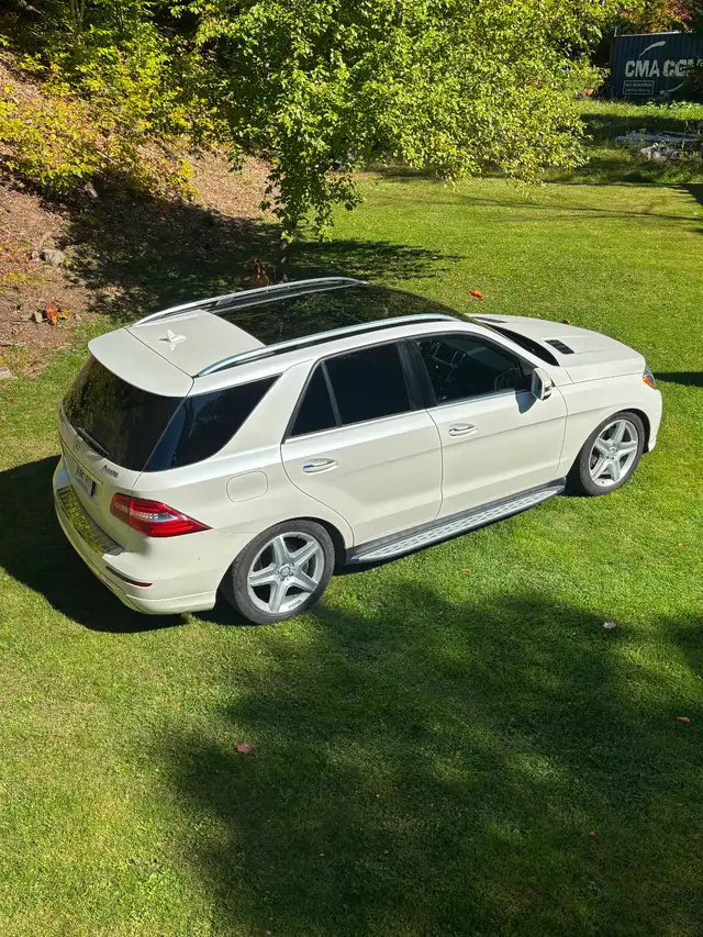 Mercedes-Benz ML 550 4MATIC 2015575591419311575044