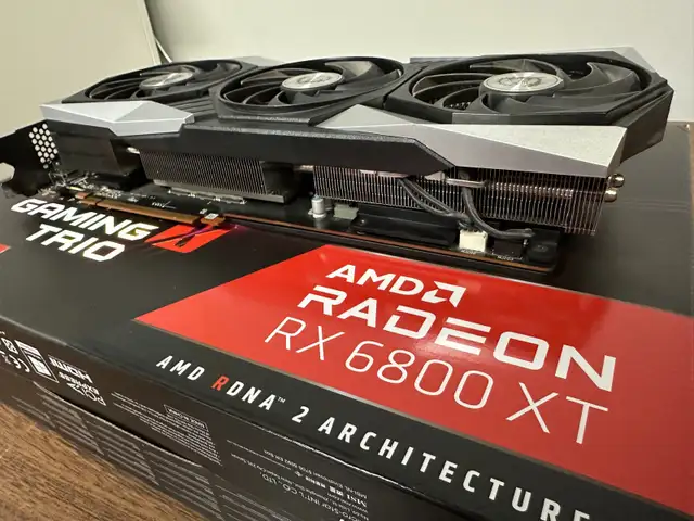 Carte graphique AMD Radeon MSI RX 6800 XT in System Components in Québec City - Image 3