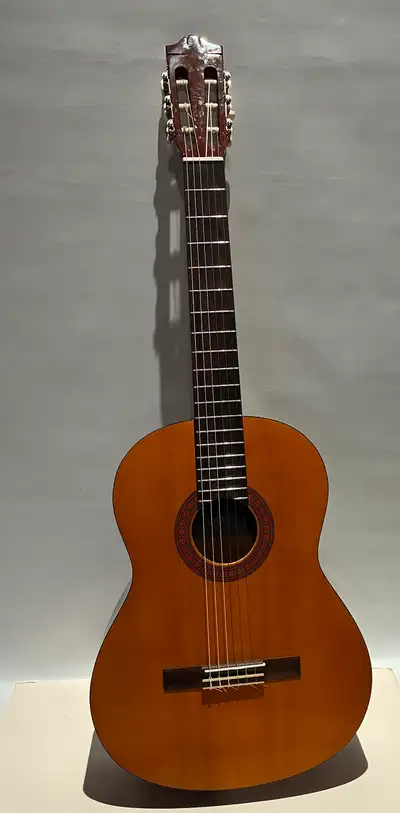 Guitare classique Yamaha C40, View more