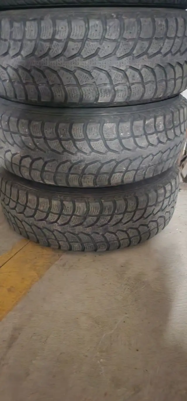 16inc mono rims. And 3 winter claw tires. in Tires & Rims in City of Halifax - Image 6