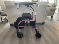 Walker for Senior Lady Excellent condition