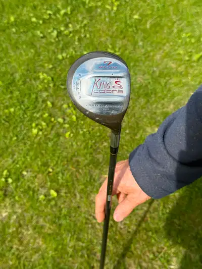 right hand hits 200 yards