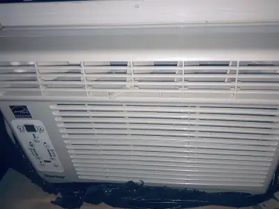 Air conditionné-Climatiseur / Air conditioner, View more