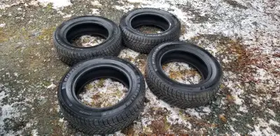 17" TIRES P225/60r17, $500 firm Set of 4 Michelin 225/60 R17 Tires Used for 2 winters, selling becau...