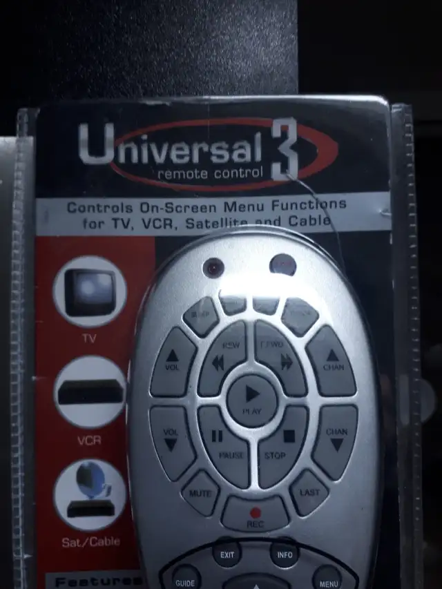 Telecommande universelle Jensen NEUF in CDs, DVDs & Blu-ray in Trois-Rivières - Image 5