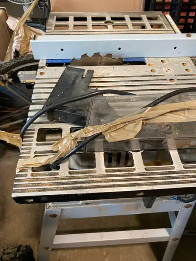 Barely used table saw