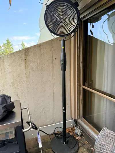 Chauffe-terrasse électrique 1500 watts, View more