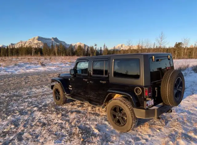 2017 Jeep Wrangler Sahara unlimited 
