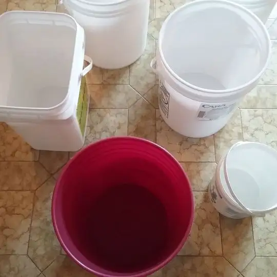 6 BUCKETS414907328544133123