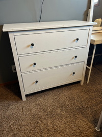 Hemnes IKEA dresser