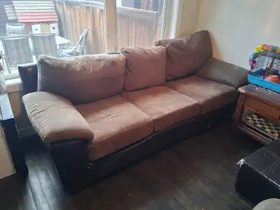 Free Couch Set, View more