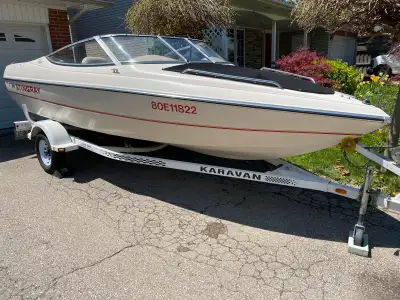 Mint condition 1997 Stingray 17.5’ powerboat. Kept very clean with consistent seasonal preventative...