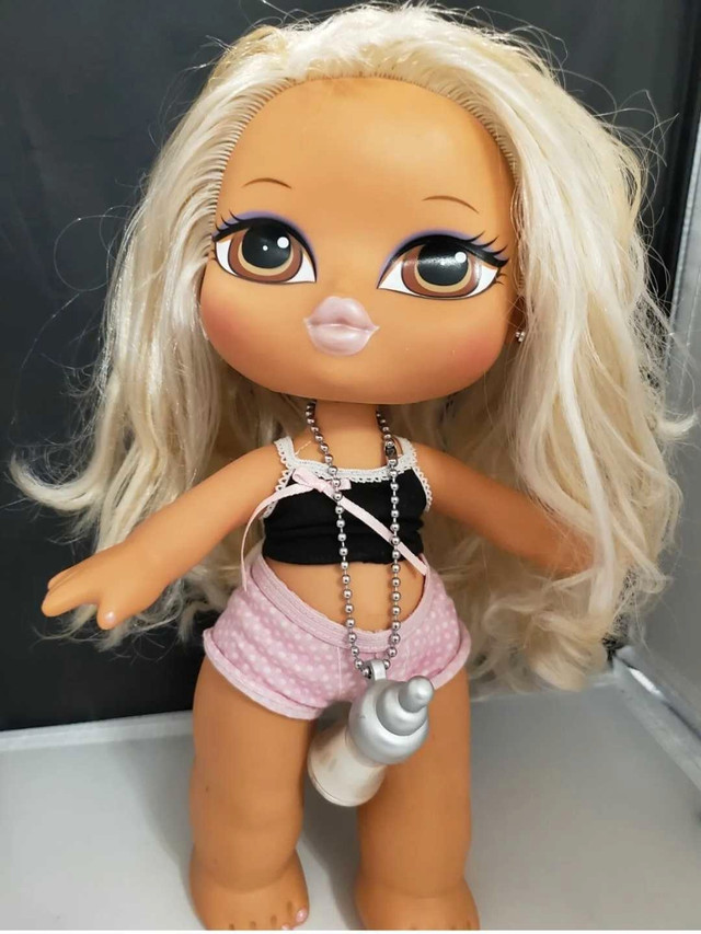 Bratz Big Babyz Vinessa Doll in Toys & Games in Calgary
