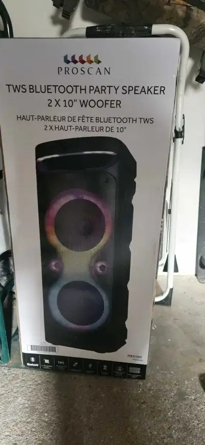 Proscan bluetooth party speaker. 2x10" woofer. Model PSP1666 New in box (unopened). Received as a pr...
