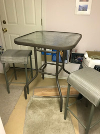 High top patio table and chairs 