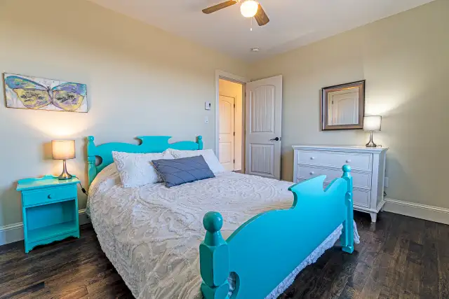 Executive Halifax Home Furnished with Water View in Long Term Rentals in City of Halifax - Image 8