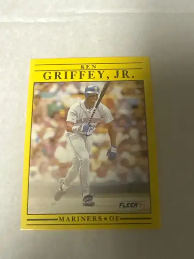 1991 Fleer #450b Ken Griffey, Jr. Jumbo Pack version: reads "bat around .300