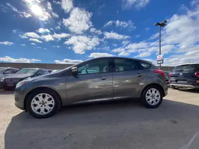 Ford Focus SE 2013 Certified ready to go! See pics for safety certificate 236k kms Power locks, wind...