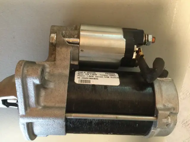 Starter for Pontiac Vibe in Engine & Engine Parts in Bedford - Image 4