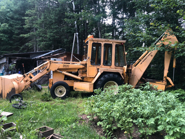 3500 series a international runs and drives in Heavy Equipment in Renfrew - Image 2