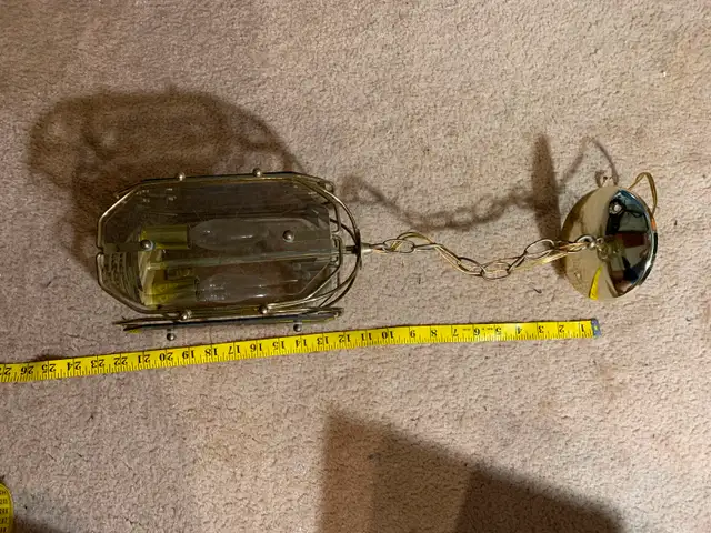 Ceiling light62863262478978122
