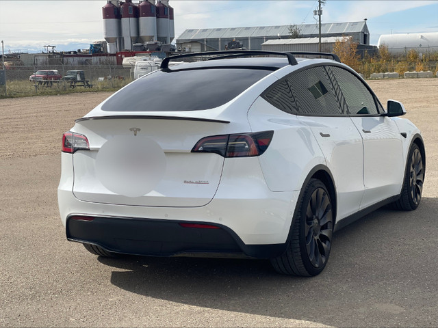 2021 TESLA MODEL Y PERFORMANCE in Cars & Trucks in Red Deer - Image 4