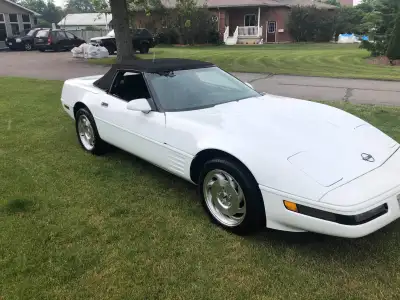 Presenting a rare 1993 Corvette Convertible featuring the sought-after all-white exterior complement...