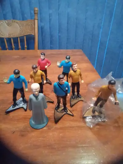 STAR TREK  vintage figures, View more
