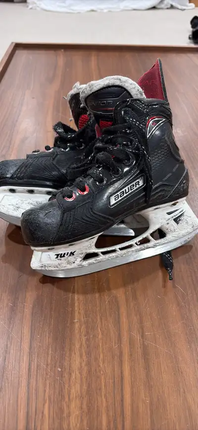 Bauer skates kids size 12.5D, View more