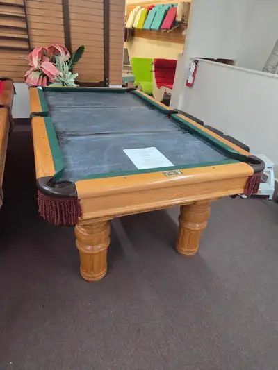 Table de billard usagée Palason St-Laurent 8 foot Pool Table, View more