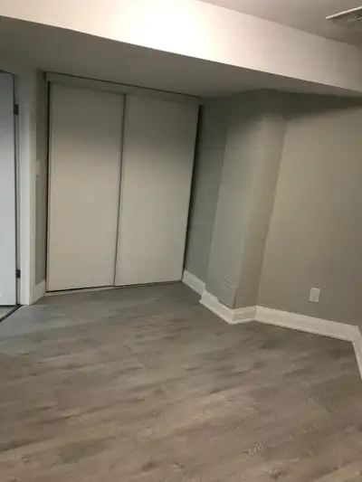 2 bedrooms basement for rent in Scarborough. Nice and clean basement, separate entrance from upstair...