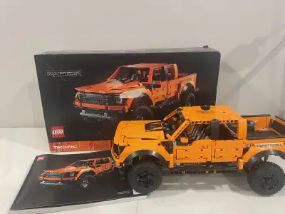LEGO TECHNIC 42126 Ford F-150 Raptor, View more