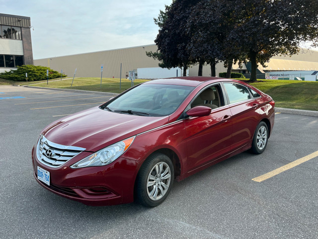 Hyundai Sonata in Cars & Trucks in St. Catharines - Image 2