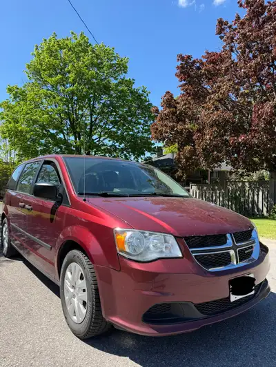 2017 Dodge Grand Caravan – Excellent Condition This van is in great shape inside and out. The body i...