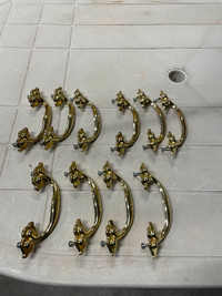 10 matching drawer handles metal