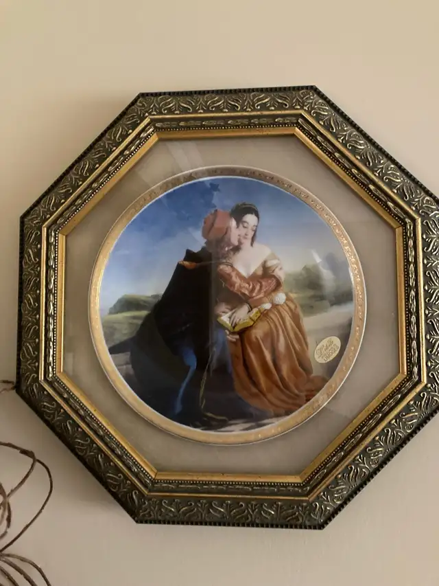 Set of Four Family Treasure Bavarian lo Plates in Arts & Collectibles in Mississauga / Peel Region - Image 7