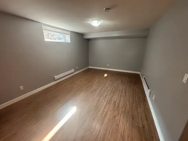 ✨ Legal Basement Suite for Rent – Stonebridge ✨63235094645121122