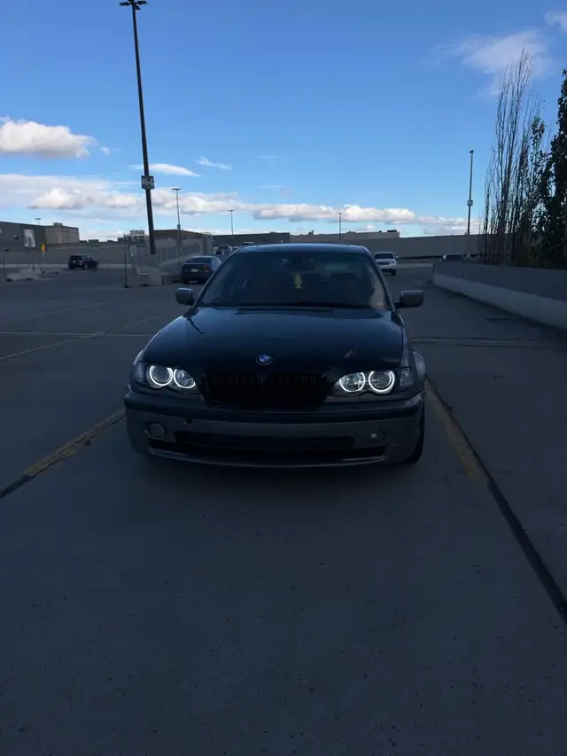 2005 BMW 330i E46