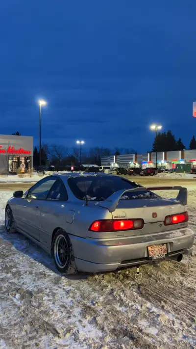 Looking to trade for automatic rsx for my gf Will consider other trade/offer 277k km b18c1 swap 5spd...