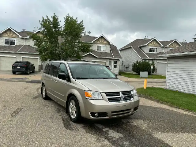 2008 Dodge Caravan523046047575582721