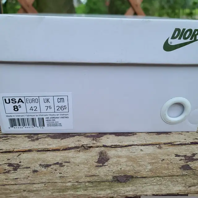 100% Brand New Doir Jordan 1 Retro High in Men's Shoes in Oshawa / Durham Region - Image 8