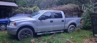 Ford F 150 XLT Triton, 4 x 4, 280000 km, Engine OK, minor exhaust manifold leak, New Front Tires, Co...