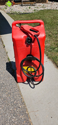 Gas cans 
