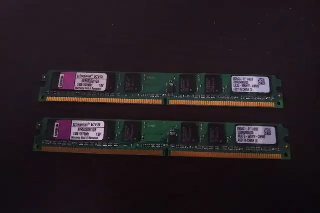 Kingston 1GB DDR2 Desktop RAM PC2-4200U 533MHz (KVR533D2/1GR) in System Components in Mississauga / Peel Region - Image 2