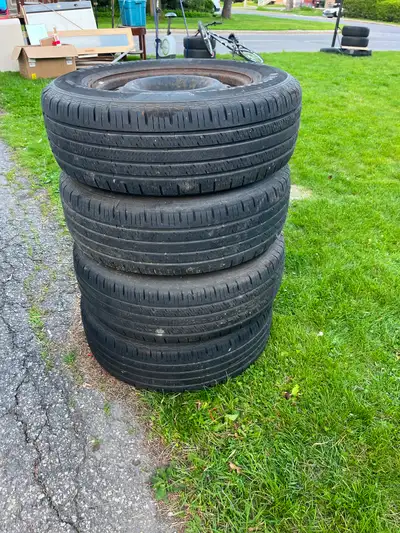 I am selling my 4summer tires with rims for 100$ for 4 of them